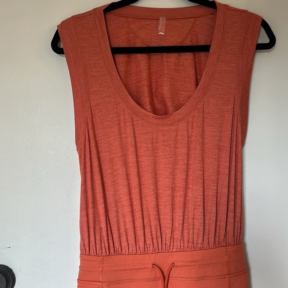 Free people MOVEMENT OFF TO THE RACES JUMPSUIT Orange xs - Picture 4 of 7